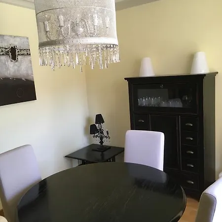 Vivienda Turistica Puerta Real Apartment Burgos